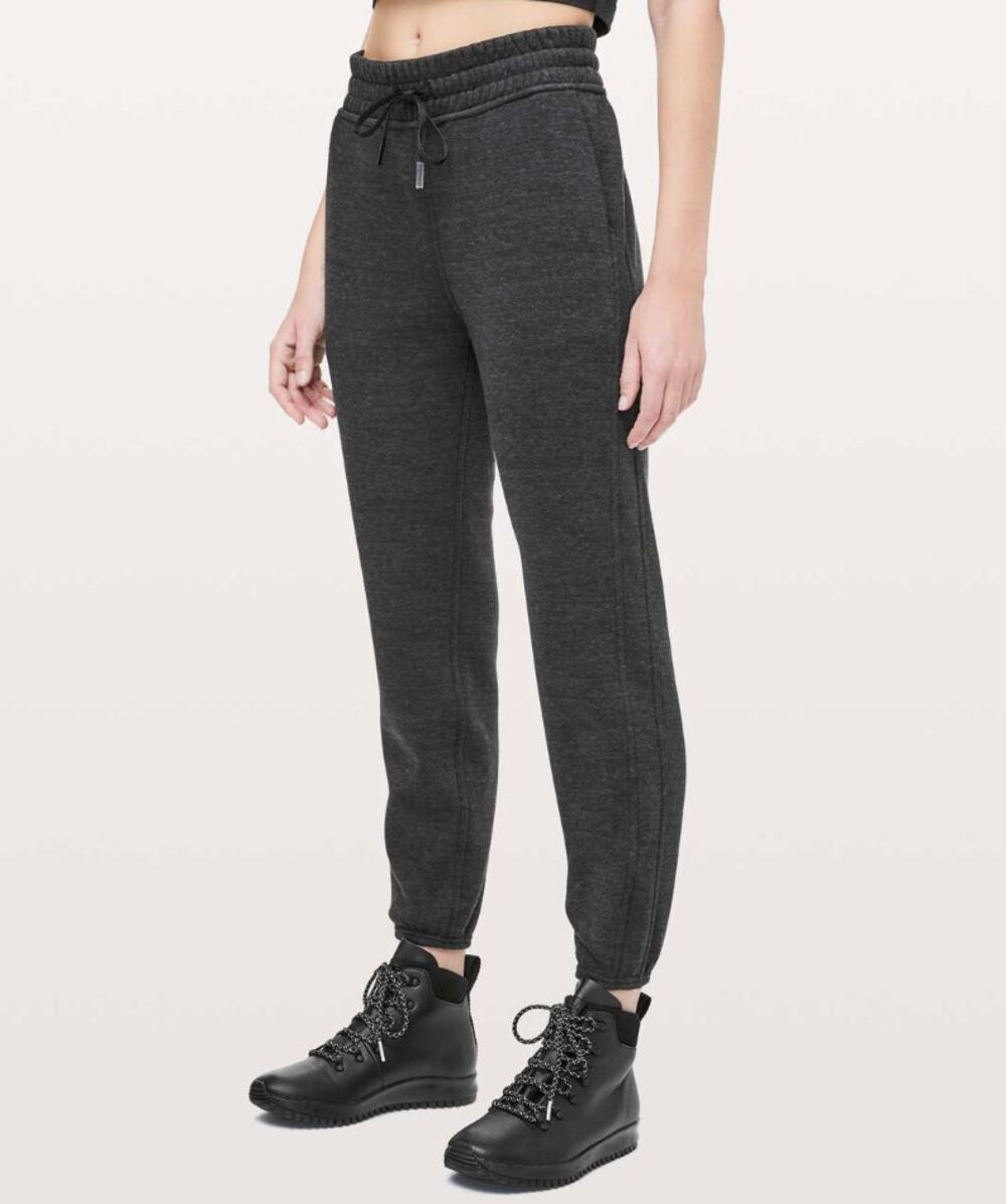 Lululemon Plush Times Jogger Velour Lined Pants Cozy Cold Weather W5BG7S Size 6